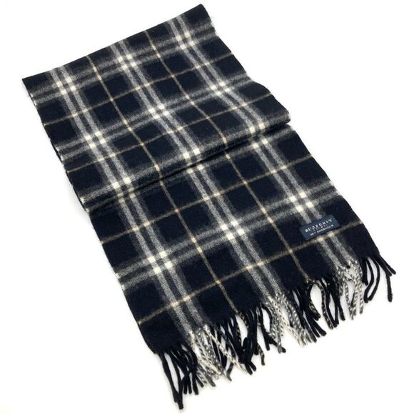 Pre Loved burberry Women Black Scarves & Shawls - Picture 1 of 8
